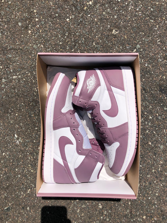Size 10 Air Jordan 1 Mauve Brand new with og box