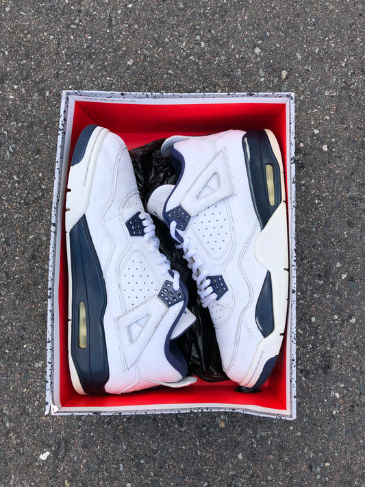 SIZE 10.5 AIR JORDAN 4 COLUMBIA WITH OG BOX